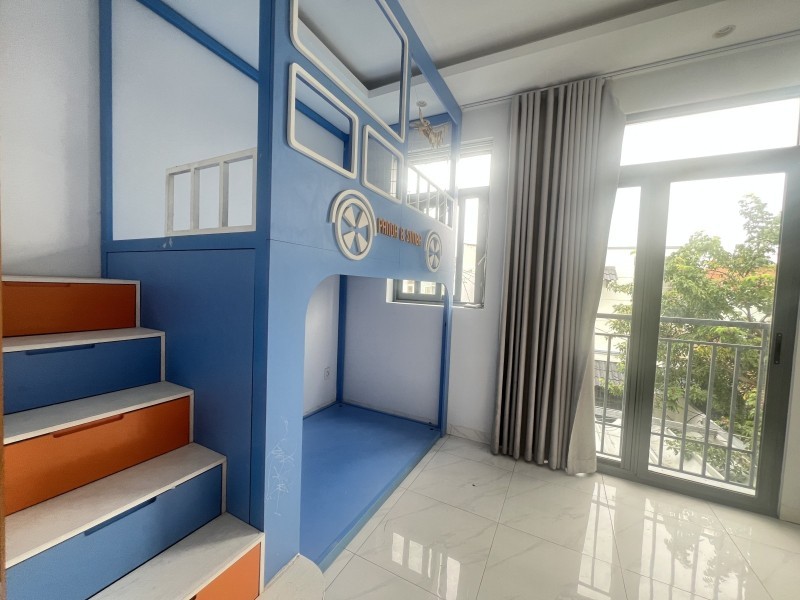 Bán nhà  đường Số 11, Trường Thọ, Thủ Đức. DT 68 m2, 3 tầng, 3PN, SH, 7.39  tỷ. 4