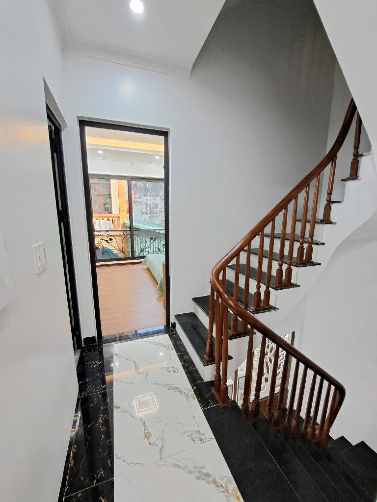 Cần bán Nhà mặt tiền đường Thúy Lĩnh, Phường Lĩnh Nam, Diện tích 48m², Giá 7.95 Tỷ 5