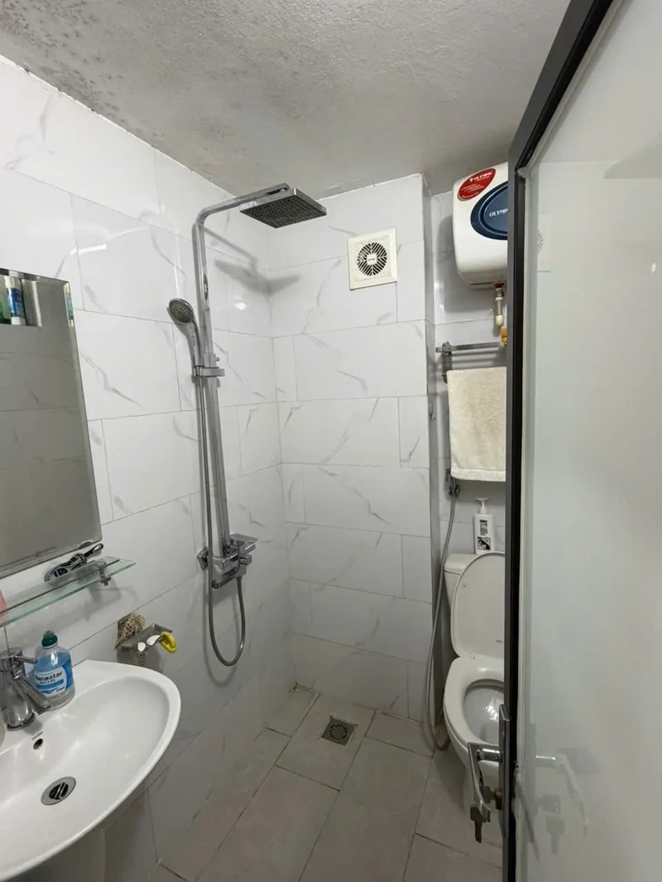 Bán Nhà Nguyễn Khuyến 29m2. 4 tầng. mặt tiền 5.7m. giá 16.8 tỷ Đống Đa Hà Nội 2