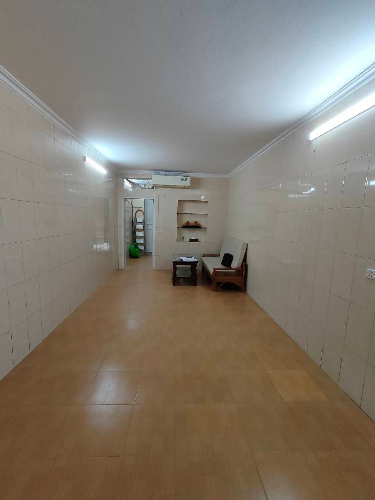 Cần bán Nhà mặt tiền đường Yên Lạc, Phường Vĩnh Tuy, Diện tích 55m², Giá 3.8 Tỷ 2