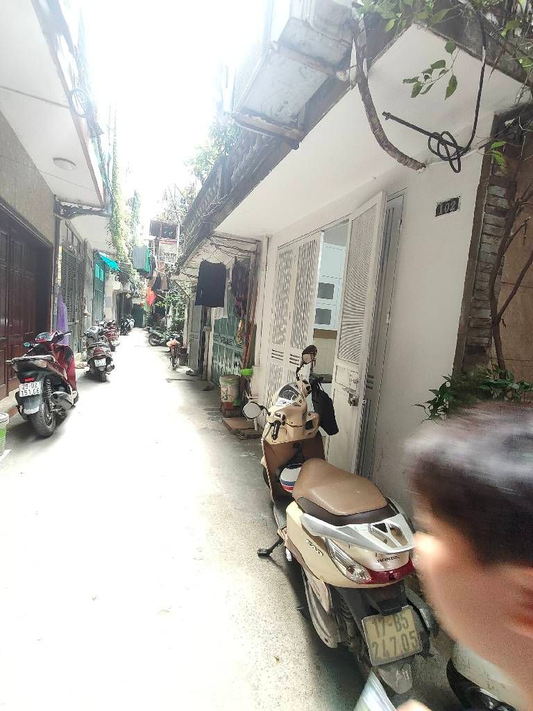 Cần bán Nhà mặt tiền đường Yên Lạc, Phường Vĩnh Tuy, Diện tích 55m², Giá 3.8 Tỷ 5