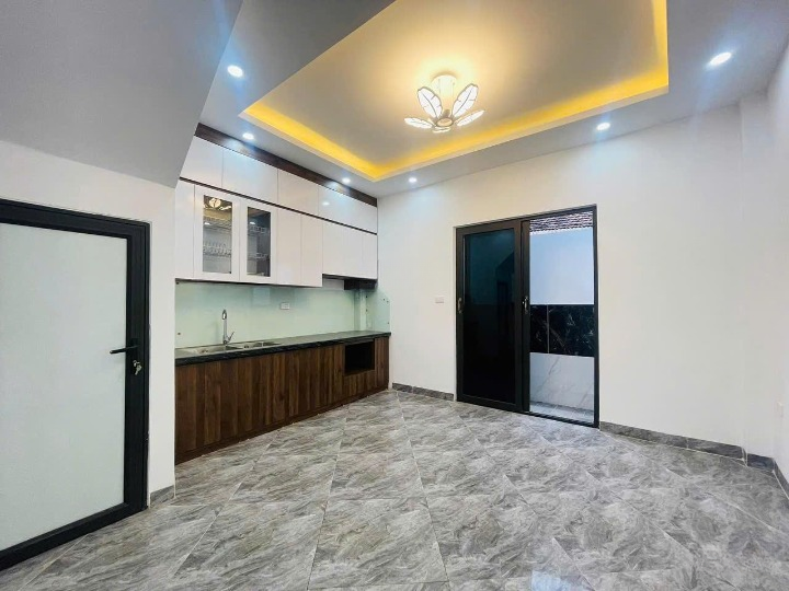 Bán nhà Tiền Yên, Sơn Đồng 42M 4 Tầng, 4 ngủ, ô tô đỗ giá nhỉnh 4 tỷ 3