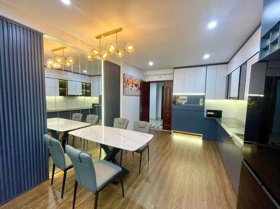 Duy nhất 1 căn Góc 2PN tại Tecco Elite có giá 1,6 tỷ. Liên hệ ngay để nhận thông tin