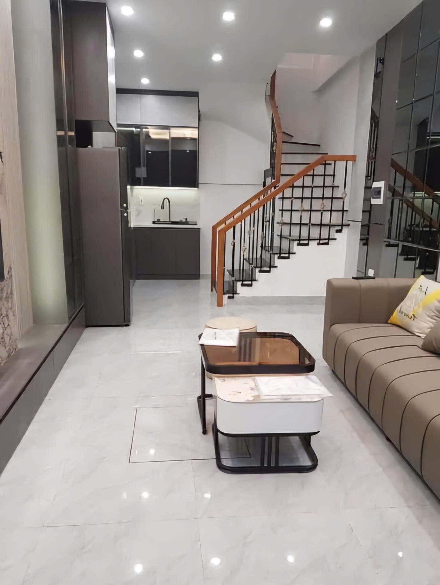 Nhà Kim Chung xây 5 Tầng, 4 phòng, ngõ rộng, chỉ 40m ô tô đỗ, kinh doanh giá 4.3 tỷ 5