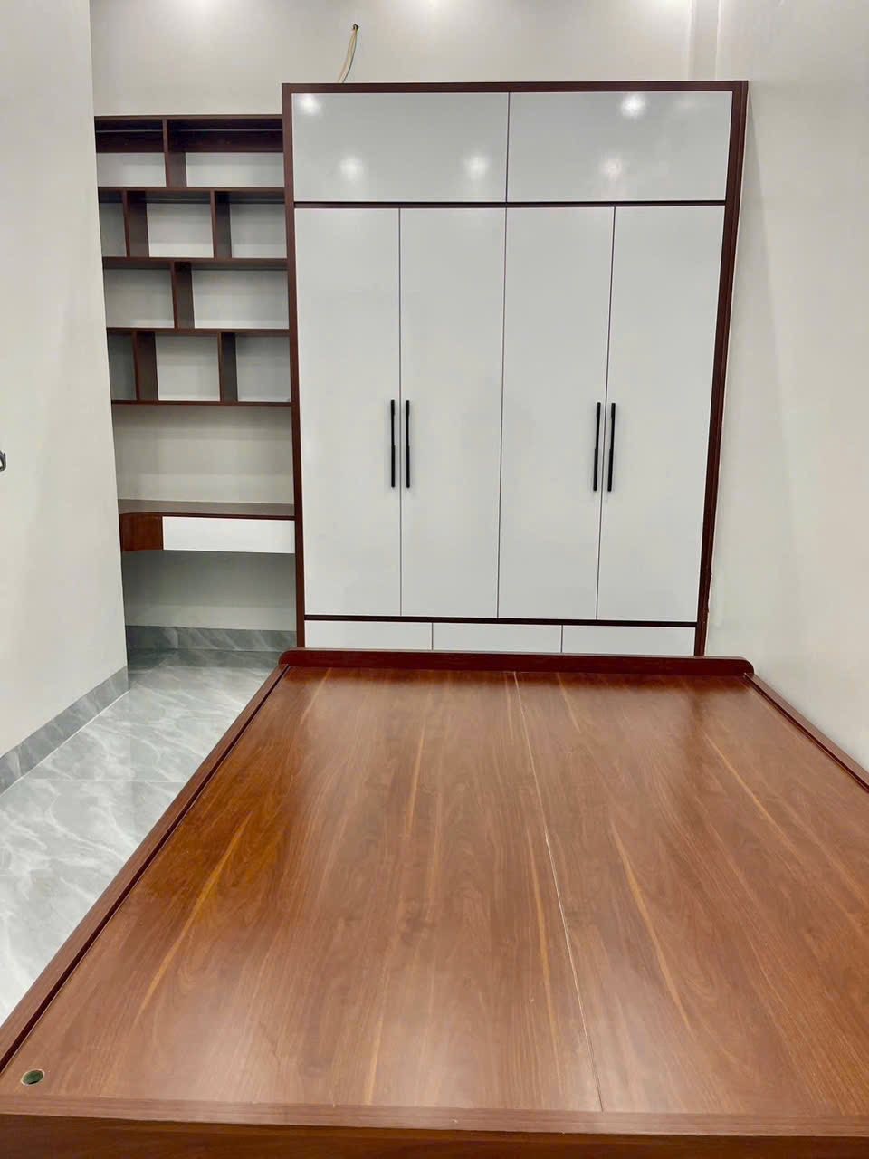 Bán căn nhà 3 tầng 47.5m2, ngõ 23 phố Ngọc Uyên, ph Ngọc Châu, TP HD, 3 ngủ, 3 vs, 2.5x tỷ 2