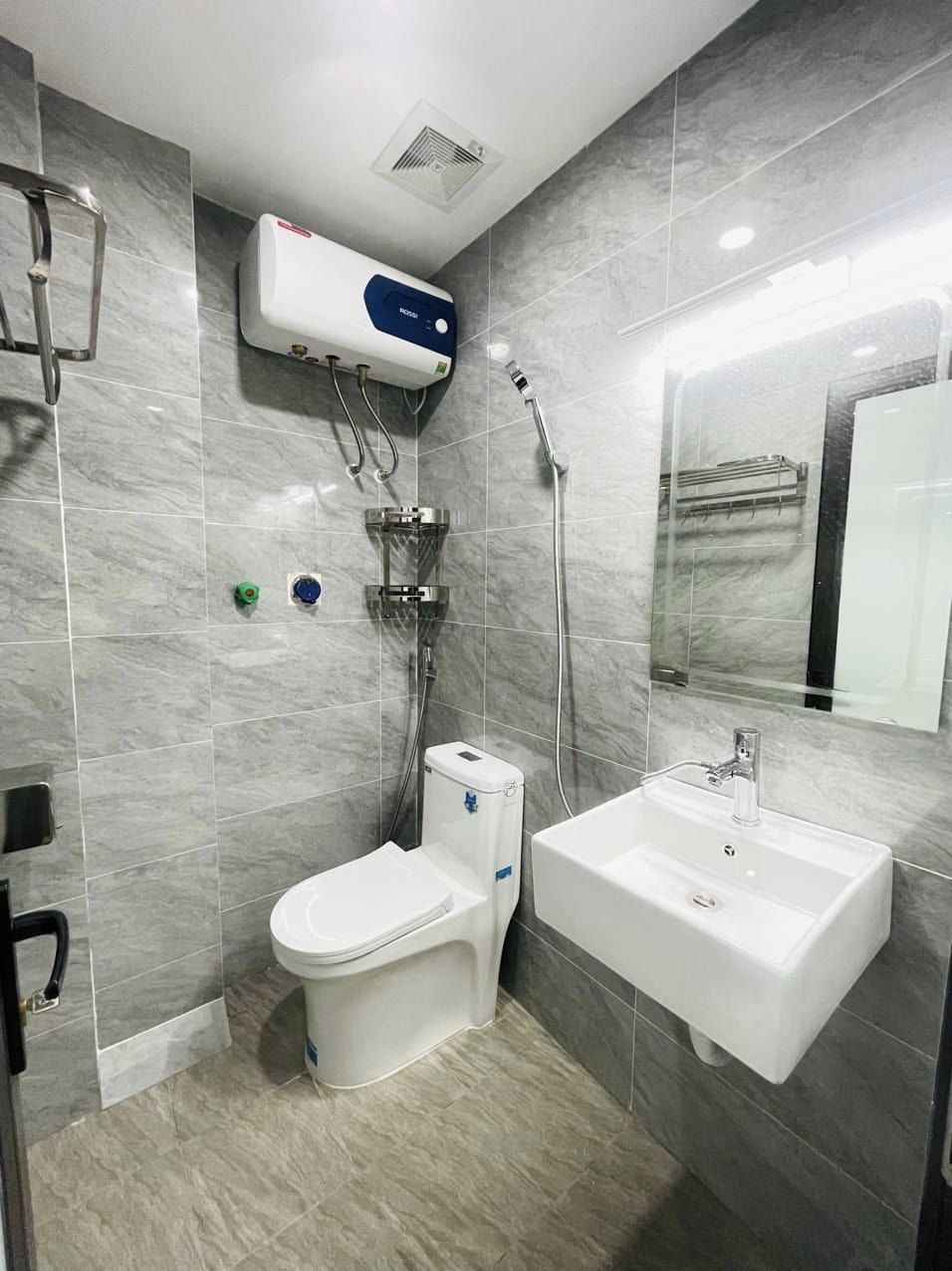 BÁN TÒA CCMN CHIẾN THẮNG – VĂN QUÁN 85M2 8 TẦNG 24PKK GIÁ HƠN 20 TỶ 4