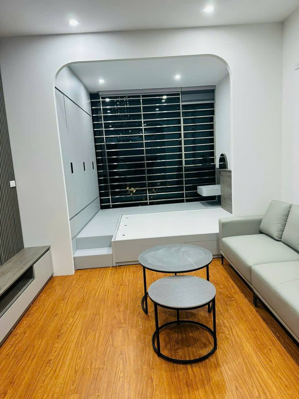 BÁN GẤP NHÀ MẶT PHỐ KHUẤT DUY TIẾN THANH XUÂN, VỈA HÈ KINH DOANH 6 TẦNG THÔNG SÀN, 19.X TỶ 2