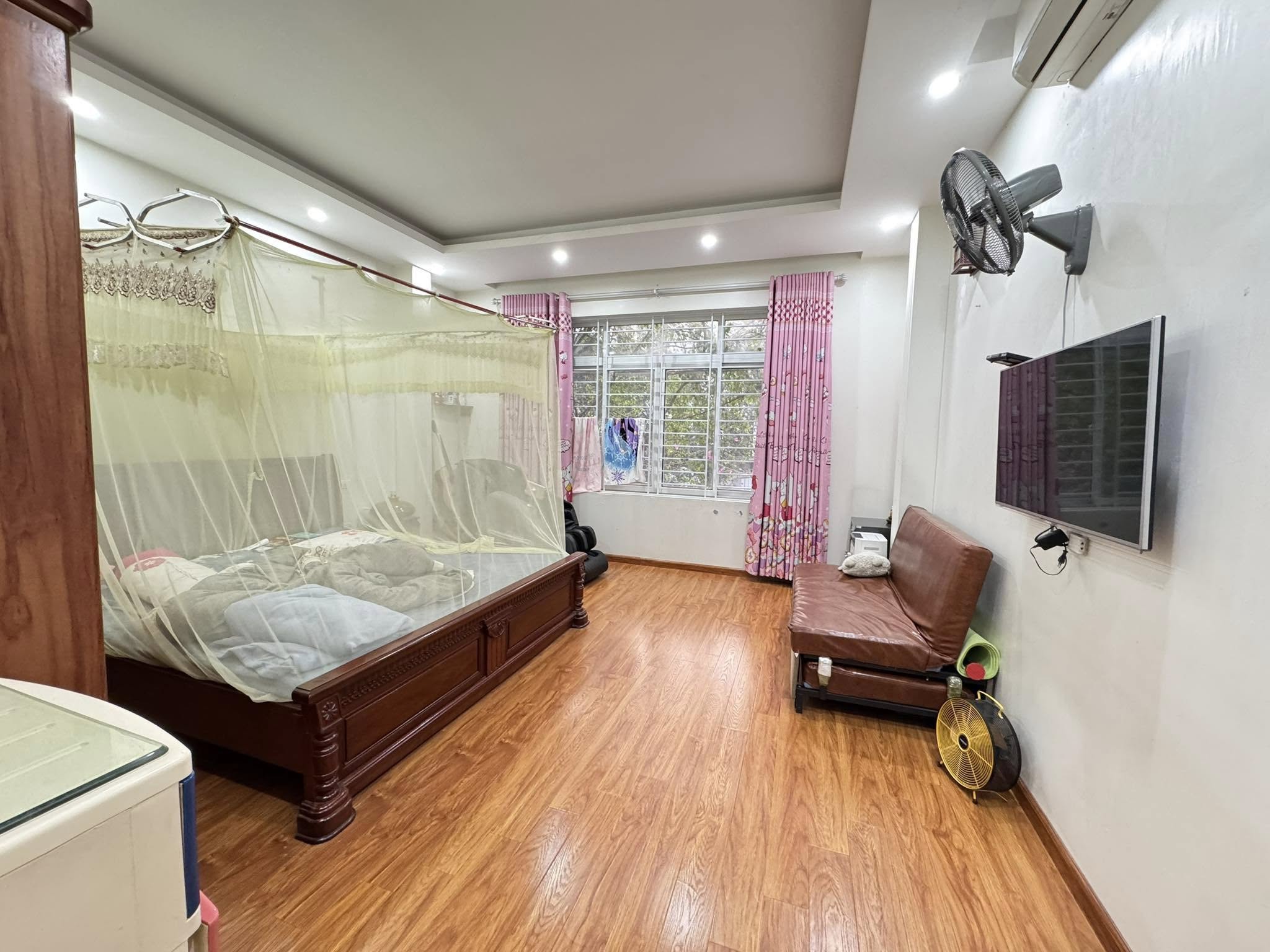 BÁN NHÀ NGUYỄN XIỂN THANH XUÂN, PHÂN LÔ  OTO TRÁNH VỈA HÈ KINH DOANH, 48M 5 TẦNG, 17.X TỶ 4