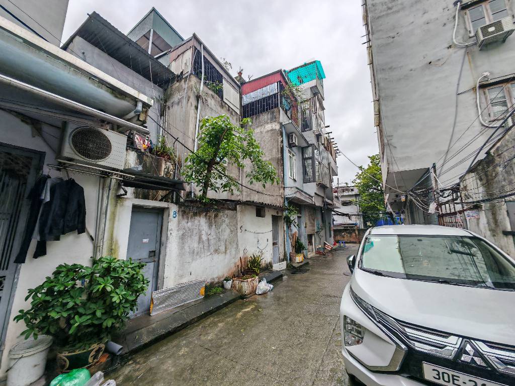 Cần bán Nhà mặt tiền đường Vĩnh Hưng, Phường Vĩnh Hưng, Diện tích 51m², Giá 13.2 Tỷ