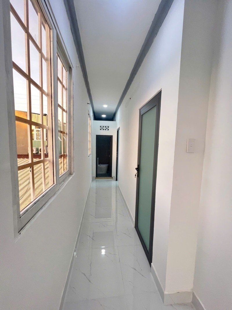 Bán nhà  đường Số 11, Phường Trường Thọ, Thủ Đức. DT 48m2, 2 tầng, 3PN, SH, giá 4.45  tỷ. 3