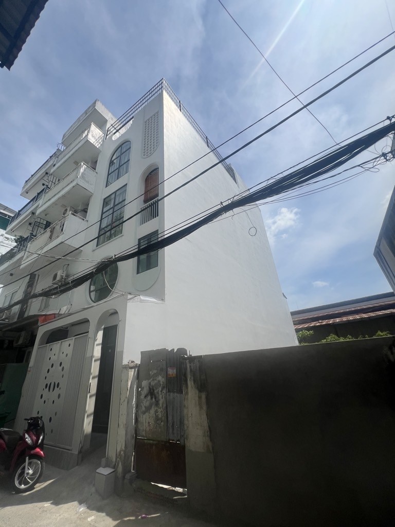 CHDV 5 TẦNG – OTO ĐẬU TRƯỚC CỬATHU NHẬP KHỦNG 800TR/NĂM – BÙI VĂN BA, Q7