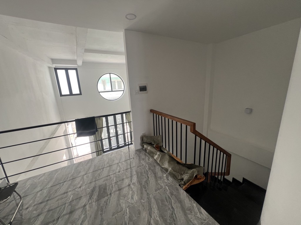 CHDV 5 TẦNG – OTO ĐẬU TRƯỚC CỬATHU NHẬP KHỦNG 800TR/NĂM – BÙI VĂN BA, Q7 5