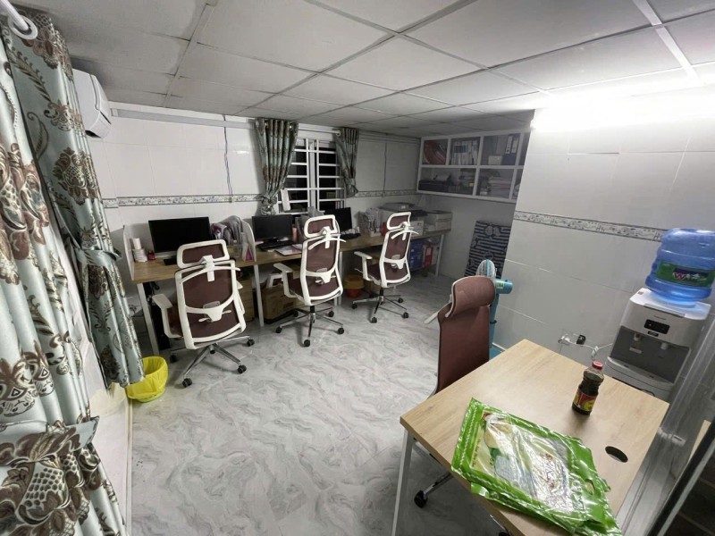 Bán nhà 2 tầng đường 135, Phước Long A, Q.9, TP HCM. DT 85m2, 3PN, SH, 8.9 tỷ. 3