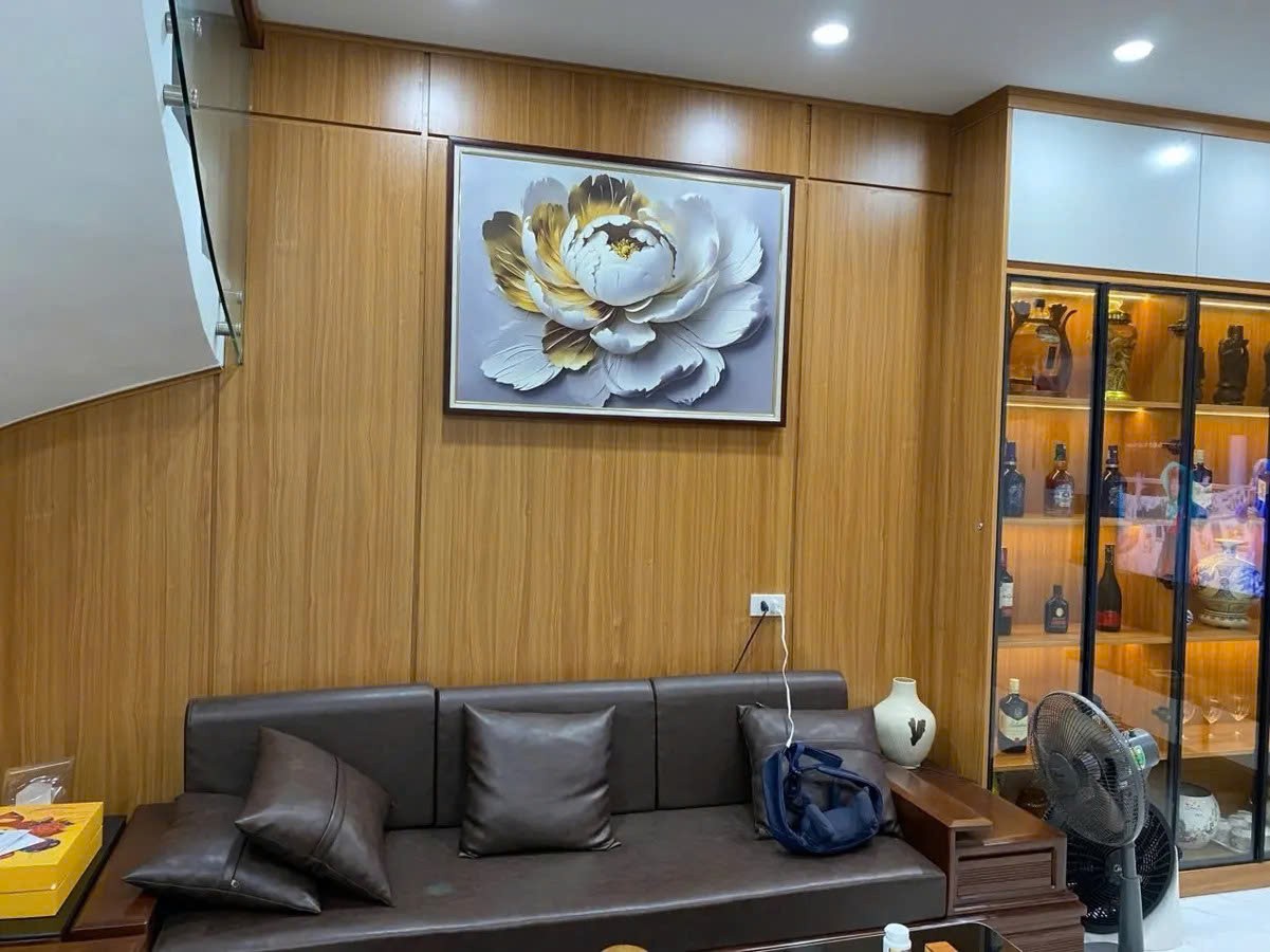 Hiếm có: LÔ GÓC - Ô TÔ CÁCH 5M - MT RỘNG, KD - bán nhà THANH XUÂN 2