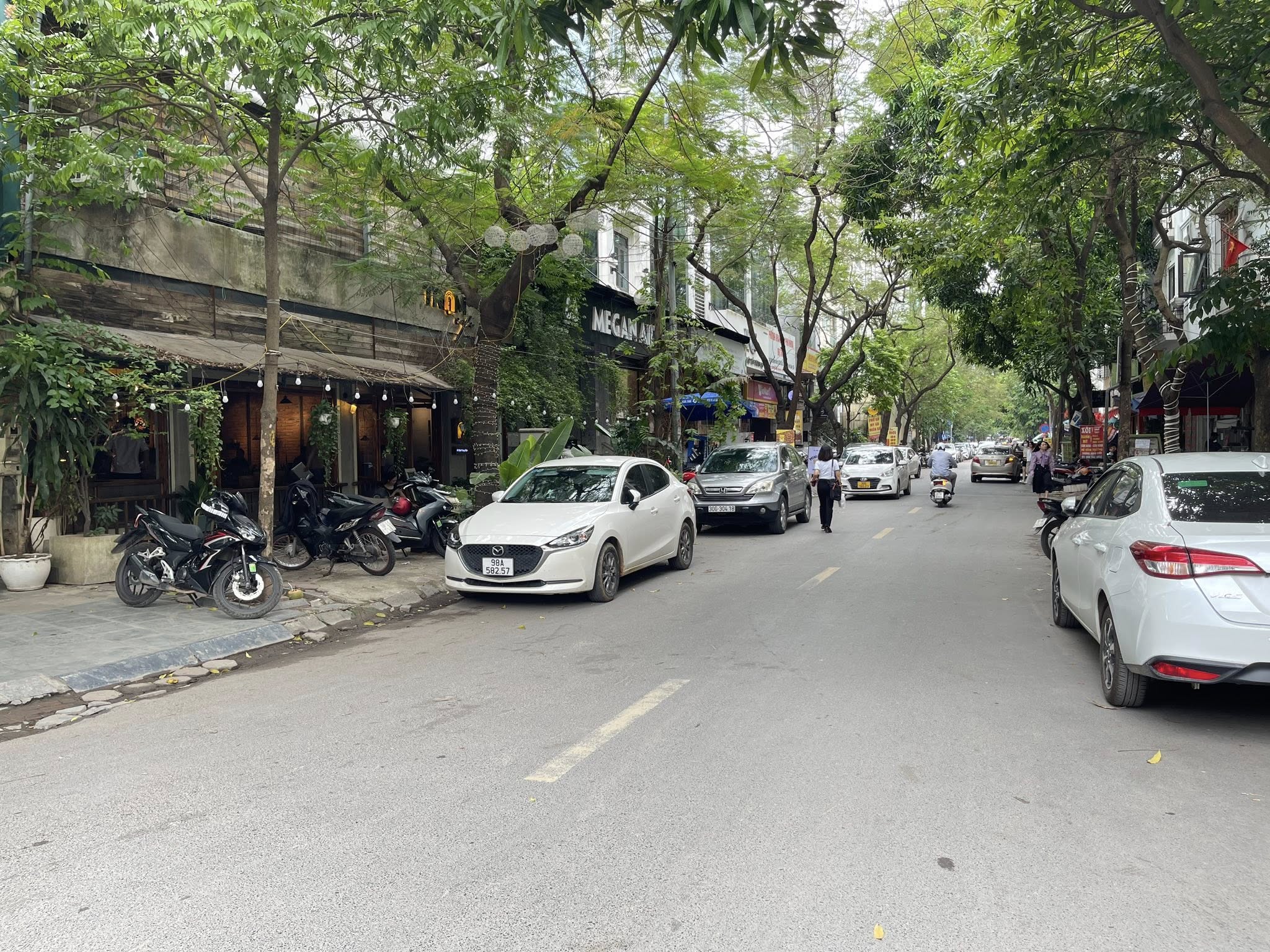 Tòa sát 90 Nguyễn Tuân, 2 mặt thoáng, 3 ô tô tránh, 60m, 18.9 Tỷ, 6 tầng thang máy 2