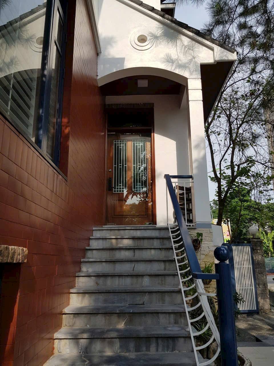 Cực Hiếm 650M2 Mặt Tiền 20M Biệt Phủ Sân Vườn 235 Tỷ Tô Ngọc Vân 3