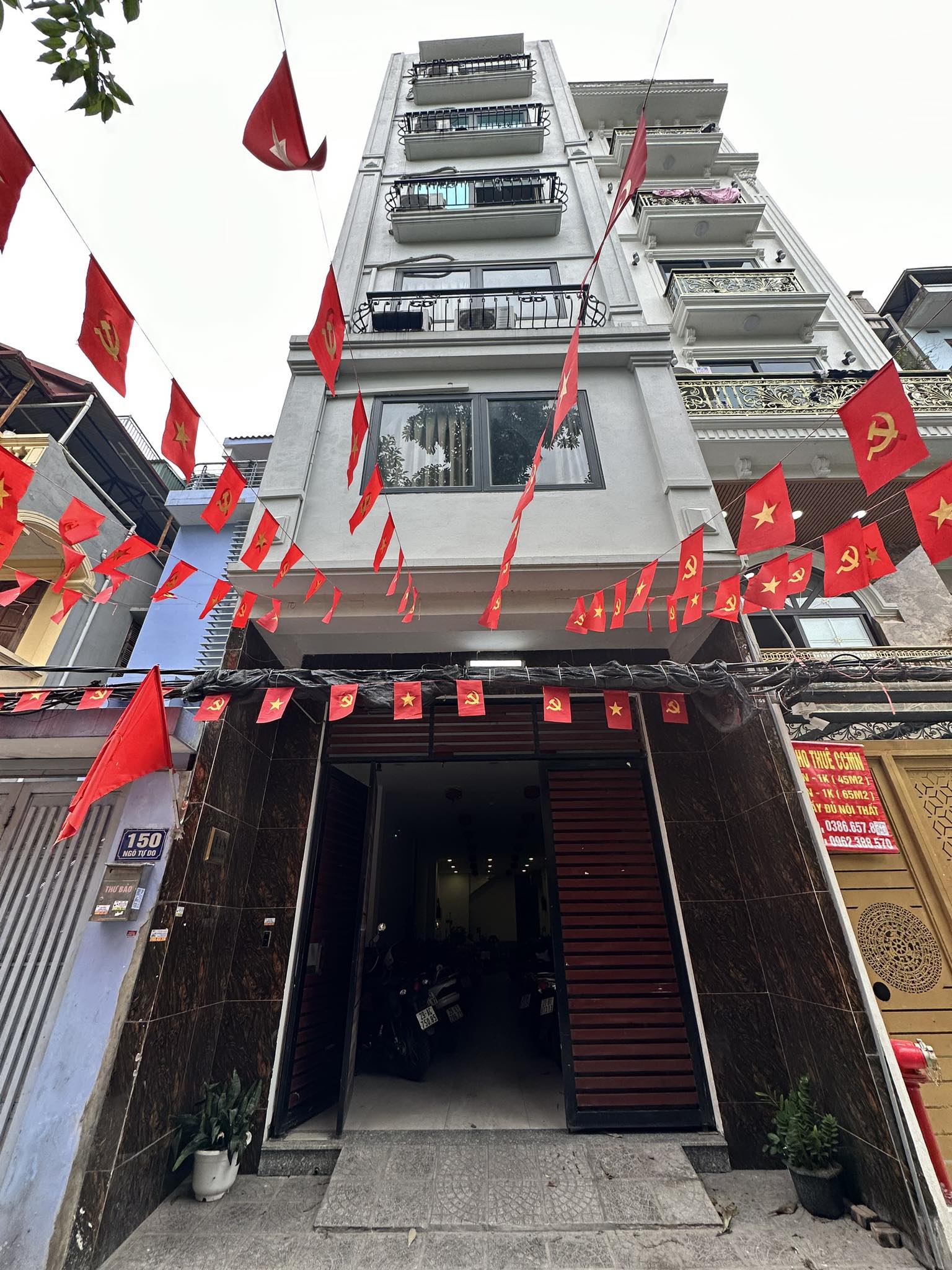 Tòa Apartment Trần Đại Nghĩa 110M2 8 Tầng 38 Tỷ Ô TÔ Tránh Dòng Tiền 150TR/TH