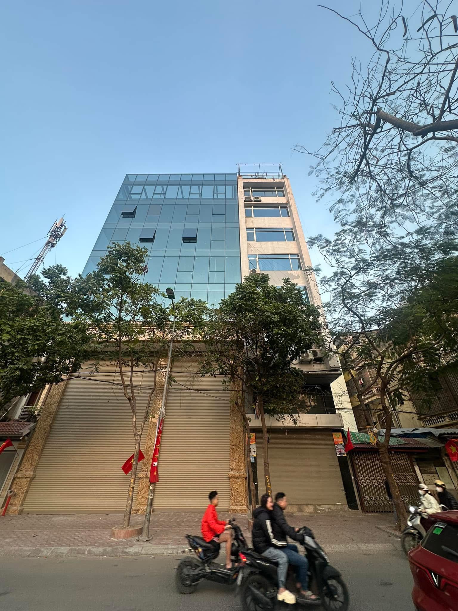 Mặt Phố Vũ Tông Phan 10 Tầng 45 Tỷ Dòng Tiền ổn định mặt tiền đẹp vỉa hè rộng