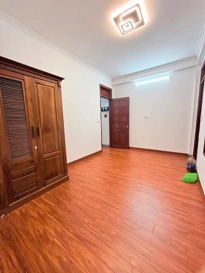 Bán Nhà ngõ an sơn Đại La 40m2. 5 5 tầng. mặt tiền 5m. giá 10.88 Tỷ Hai Bà Trưng Hà Nội 3