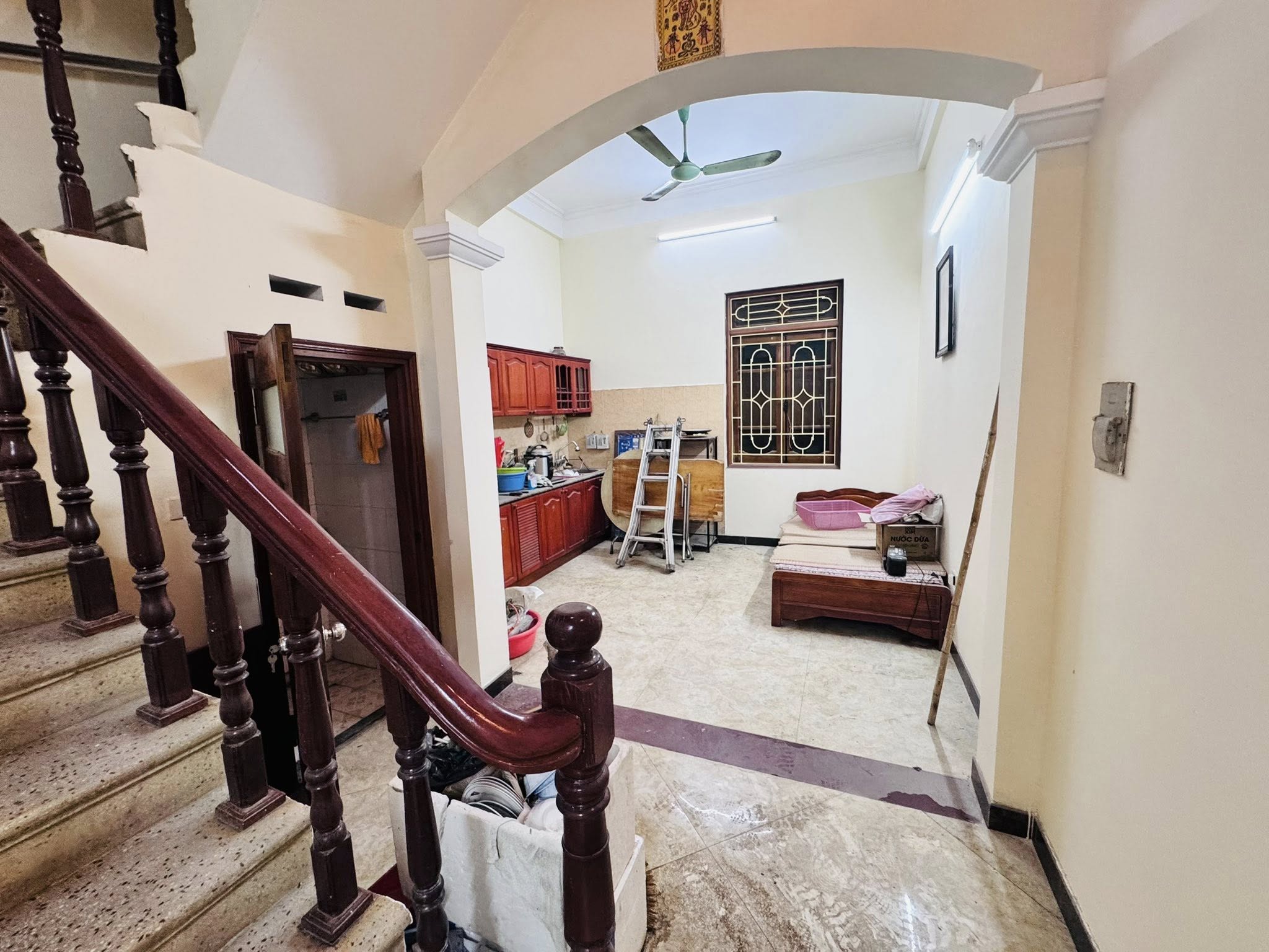 BÁN GẤP NHÀ THANH XUÂN, GẦN PHỐ, PHÂN LÔ OTO TRÁNH, KINH DOANH, VP, 55M2 4 TẦNG, 20.X TỶ 3