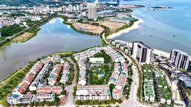 Cần bán Nhà mặt tiền Hạ Long, Quảng Ninh, Diện tích 76m², Giá 5.8 Tỷ