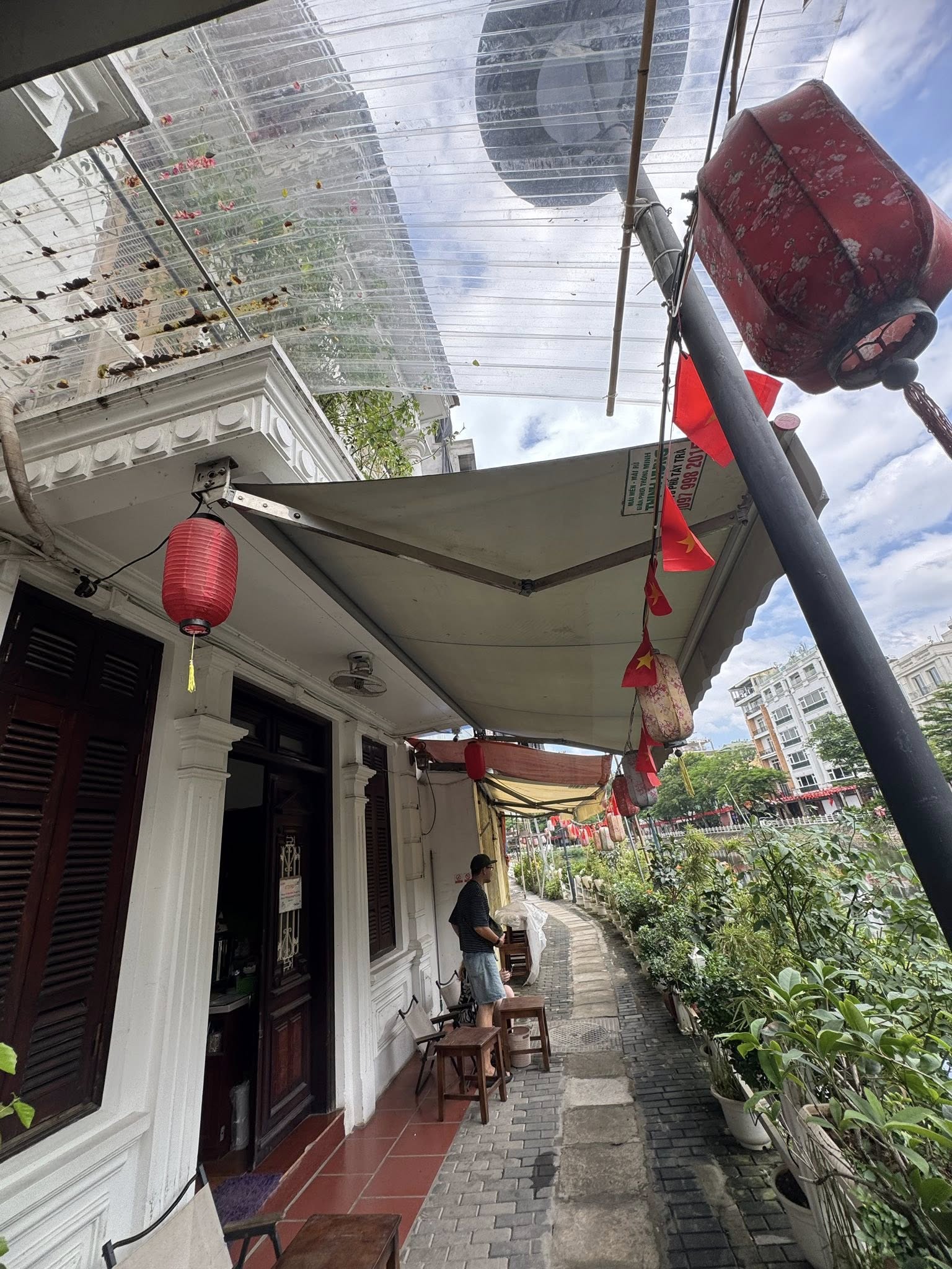 Mặt Hồ Trúc Bạch 100M2 3 Tầng 89 Tỷ Nhà 2 Mặt Tiền trước sau SDCC