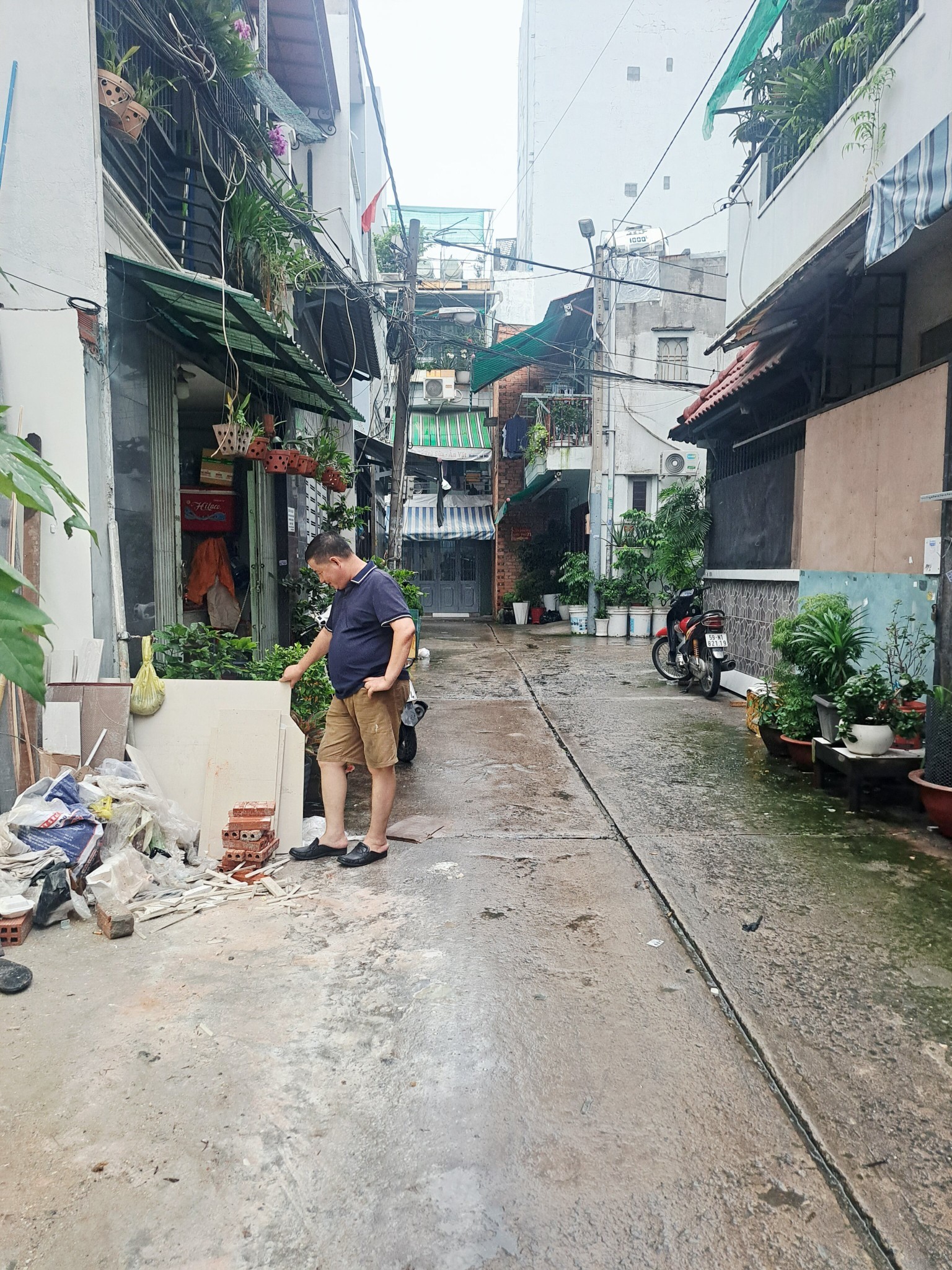 NHÀ 2 TẦNG ĐÚC GẦN CHỢ BÌNH LONG HẺM XE HƠI 6M THÔNG 34M² (3.5X10) VỊ TRÍ VÀNG BHHA, BÌNH TÂN. 5