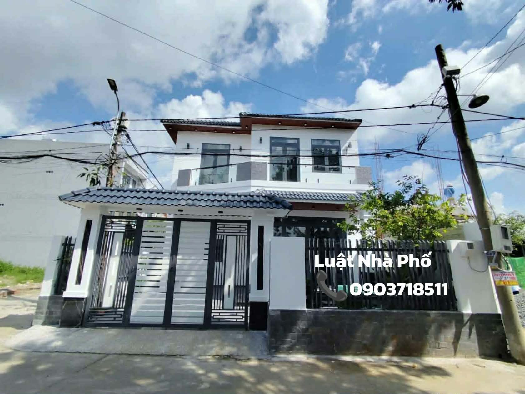 CHÍNH CHỦ GỬI BÁN NHÀ ĐẸP 2 TẦNG MỚI XÂY 101M², TẶNG FULL NỘI THẤT GẦN CHỢ THỚI TỨ.