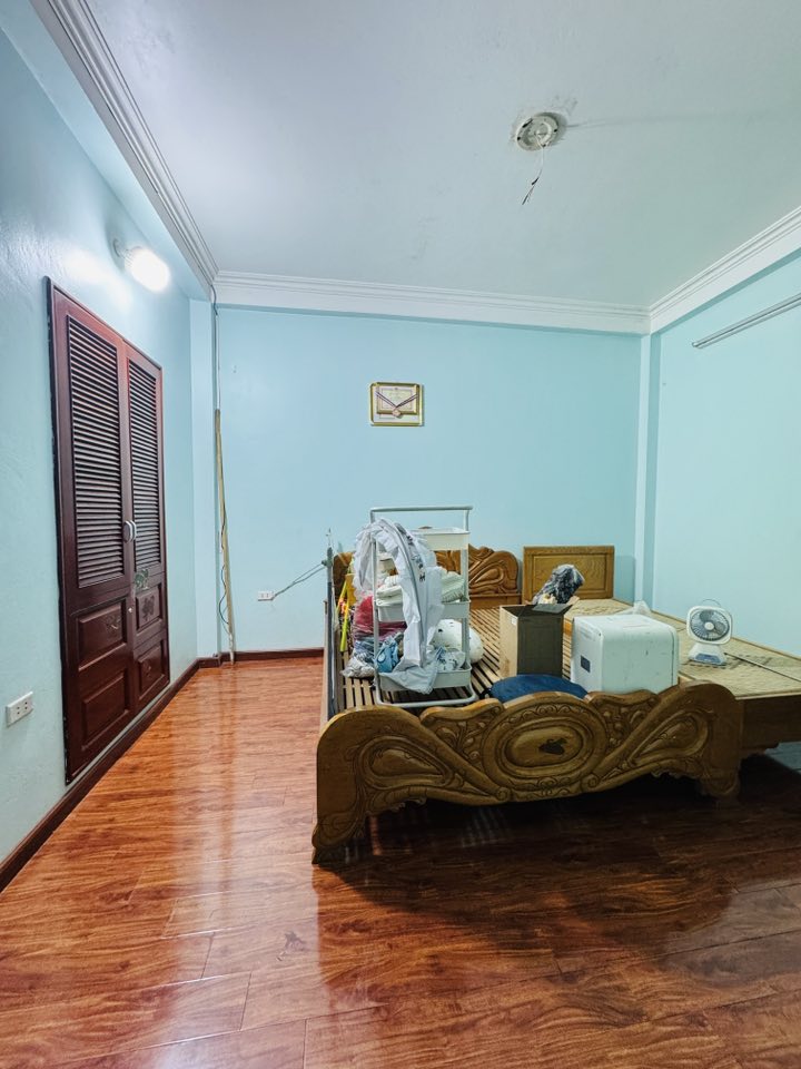 MẶT PHỐ PHÚC TÂN HOÀN KIẾM-52Mx5T DÂN XÂY-NỞ HẬU-KINH DOANH SẦM UẤT NGÀY ĐÊM 2