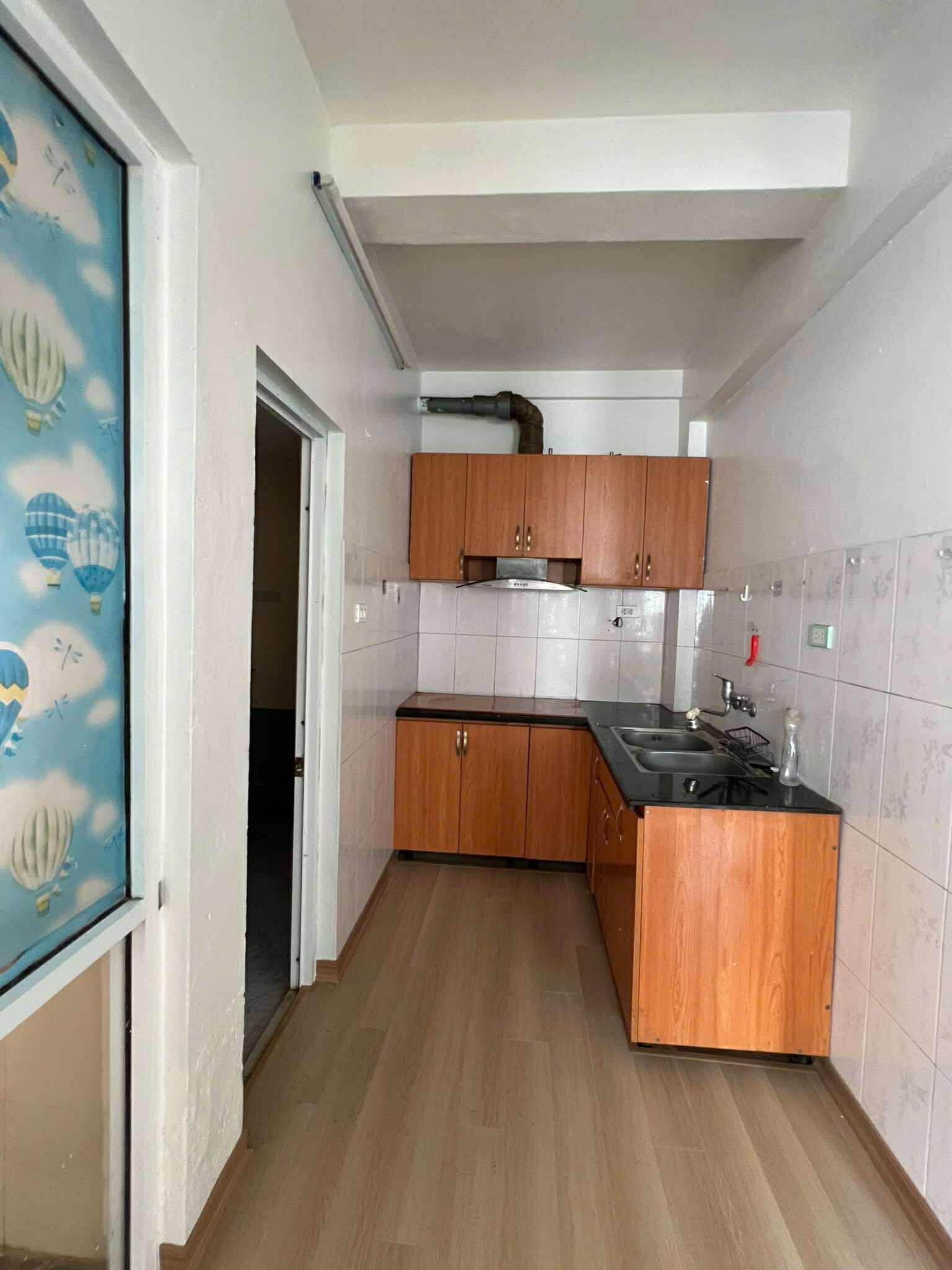 Bán nhanh căn 48m2 Đặng Xá, Tầng trung nhỉnh 2.5 tỷ. LH: 0379483926 2