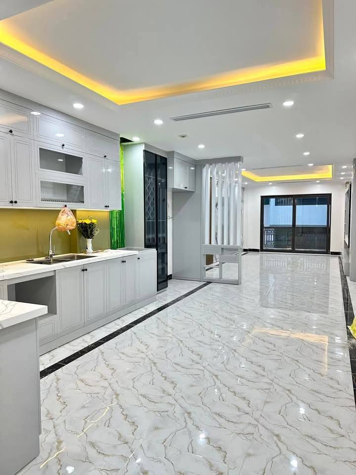 NHÀ MỚI 6T- THẠCH BÀN -LÔ GÓC THÔNG 2 ĐẦU– NHỈNH 8TỶ 2