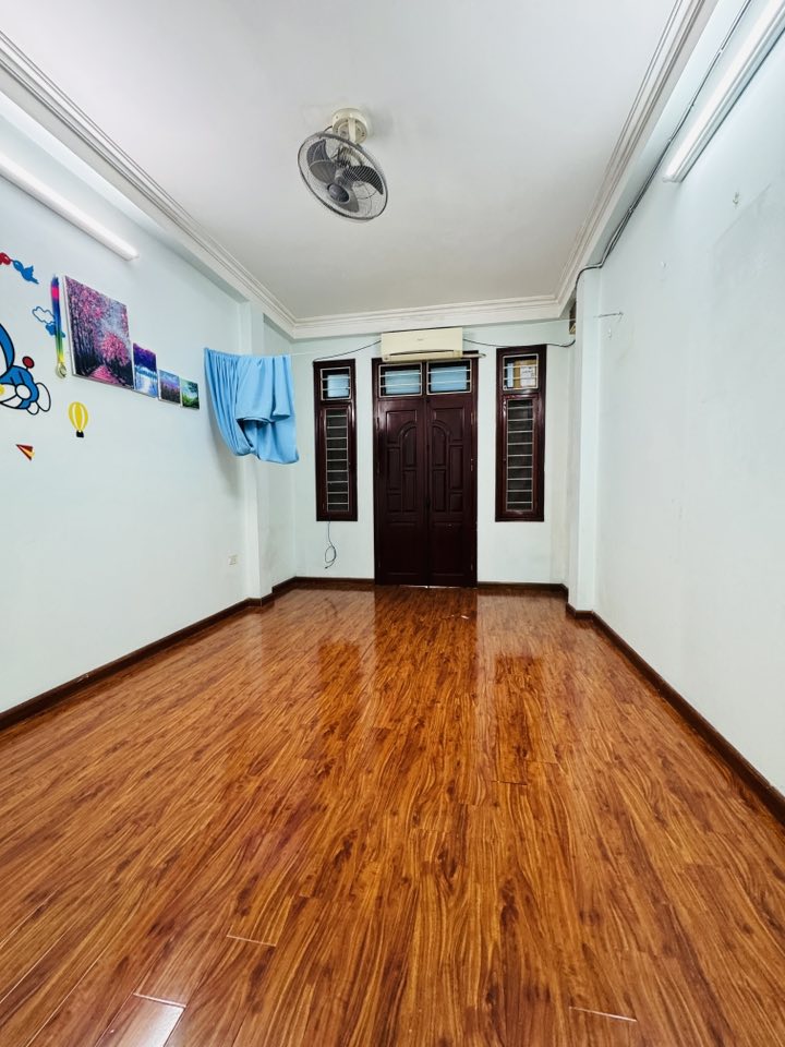 MẶT PHỐ PHÚC TÂN HOÀN KIẾM-52Mx5T DÂN XÂY-NỞ HẬU-KINH DOANH SẦM UẤT NGÀY ĐÊM 3