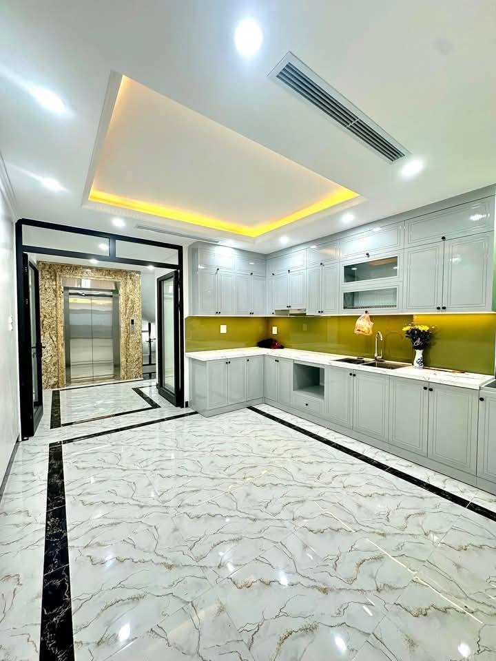 NHÀ MỚI 6T- THẠCH BÀN -LÔ GÓC THÔNG 2 ĐẦU– NHỈNH 8TỶ 3