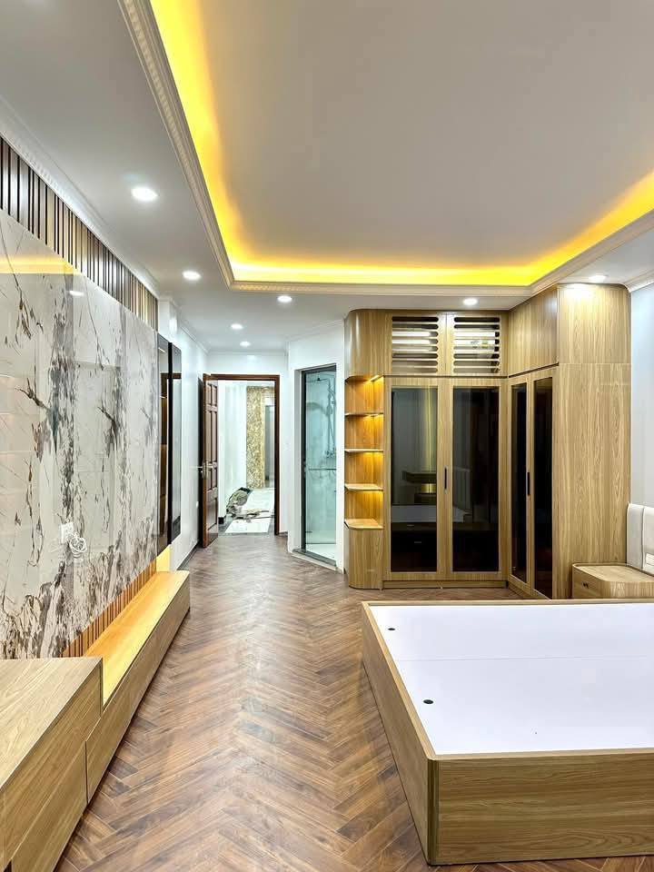 NHÀ MỚI 6T- THẠCH BÀN -LÔ GÓC THÔNG 2 ĐẦU– NHỈNH 8TỶ 4