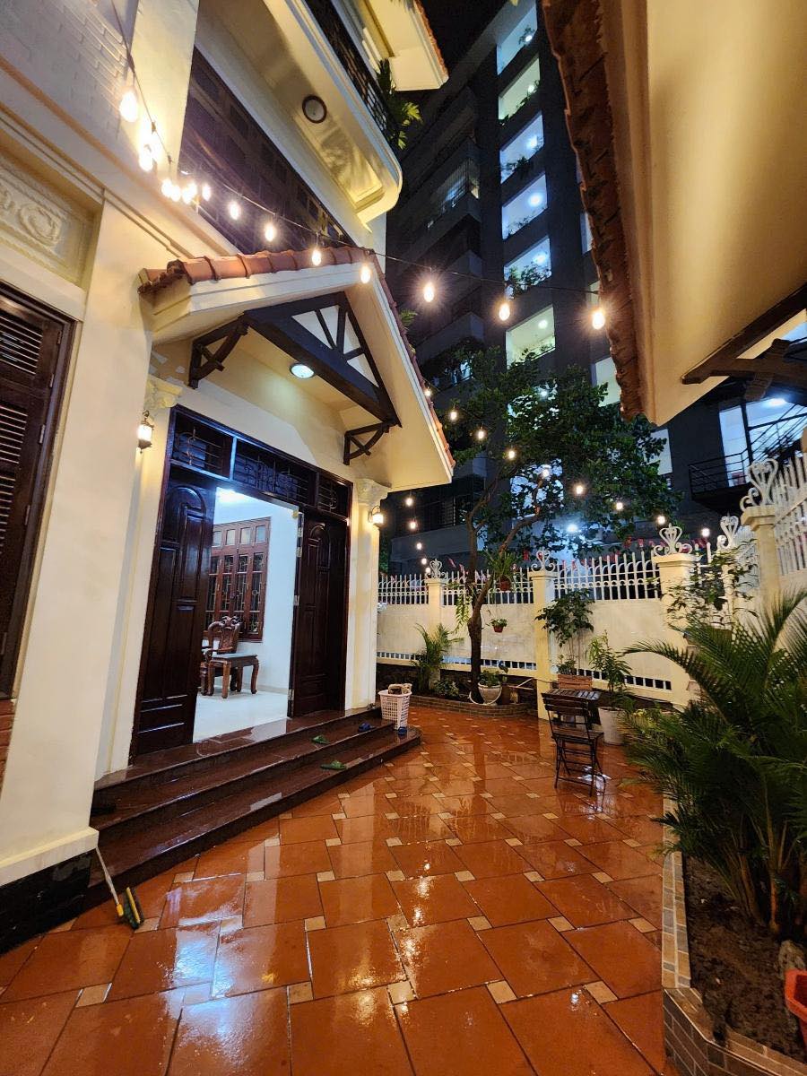 Biệt thự Thiên Hiền. lô góc ô tô dừng đỗ, 143m, mặt tiền 22m, 39 Tỷ 4