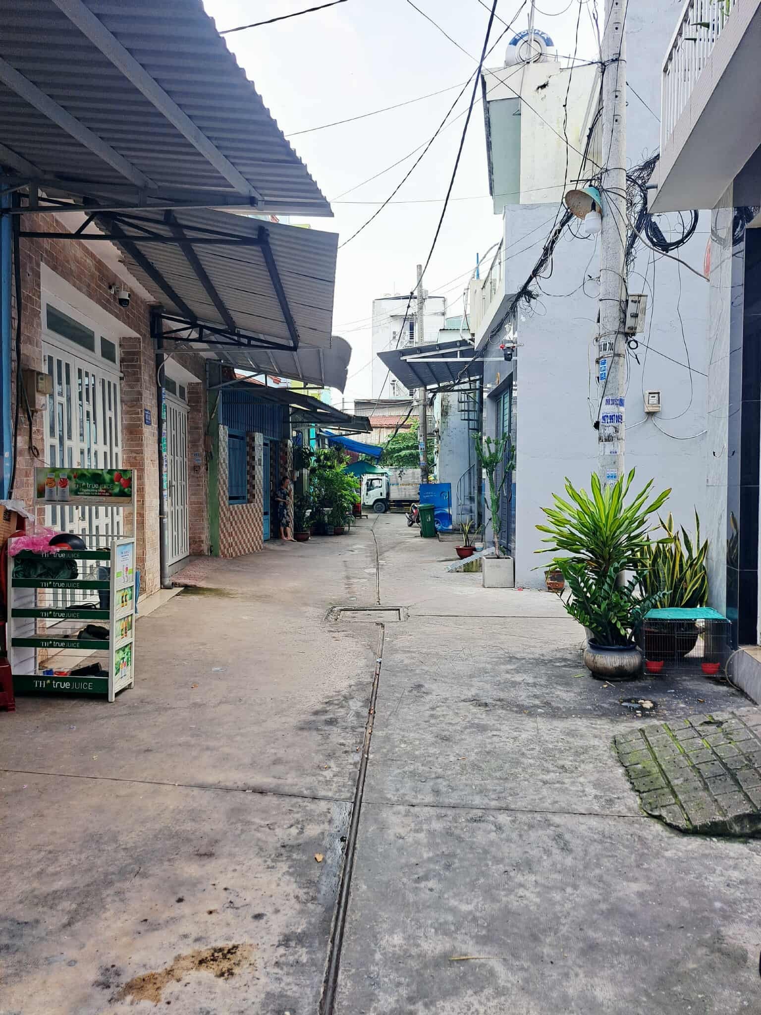 SIÊU VỊ TRÍ GẦN AEON TÂN PHÚ NHÀ CẤP 4, HẺM 6M Ô TÔ ĐỖ CỬA. 72M²(4x18) - BHH, BÌNH TÂN. 5