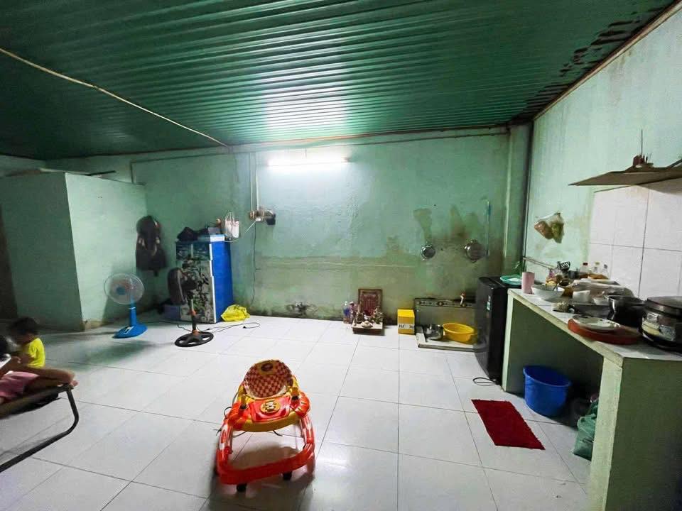 BÁN HAI CĂN NHÀ CẤP 4, 154M2 FULL THỔ CƯ. ĐƯỜNG XE TẢI 6M MỘT TRỤC LÊ THỊ KIM, XUÂN THỚI SƠN. HÓC 2