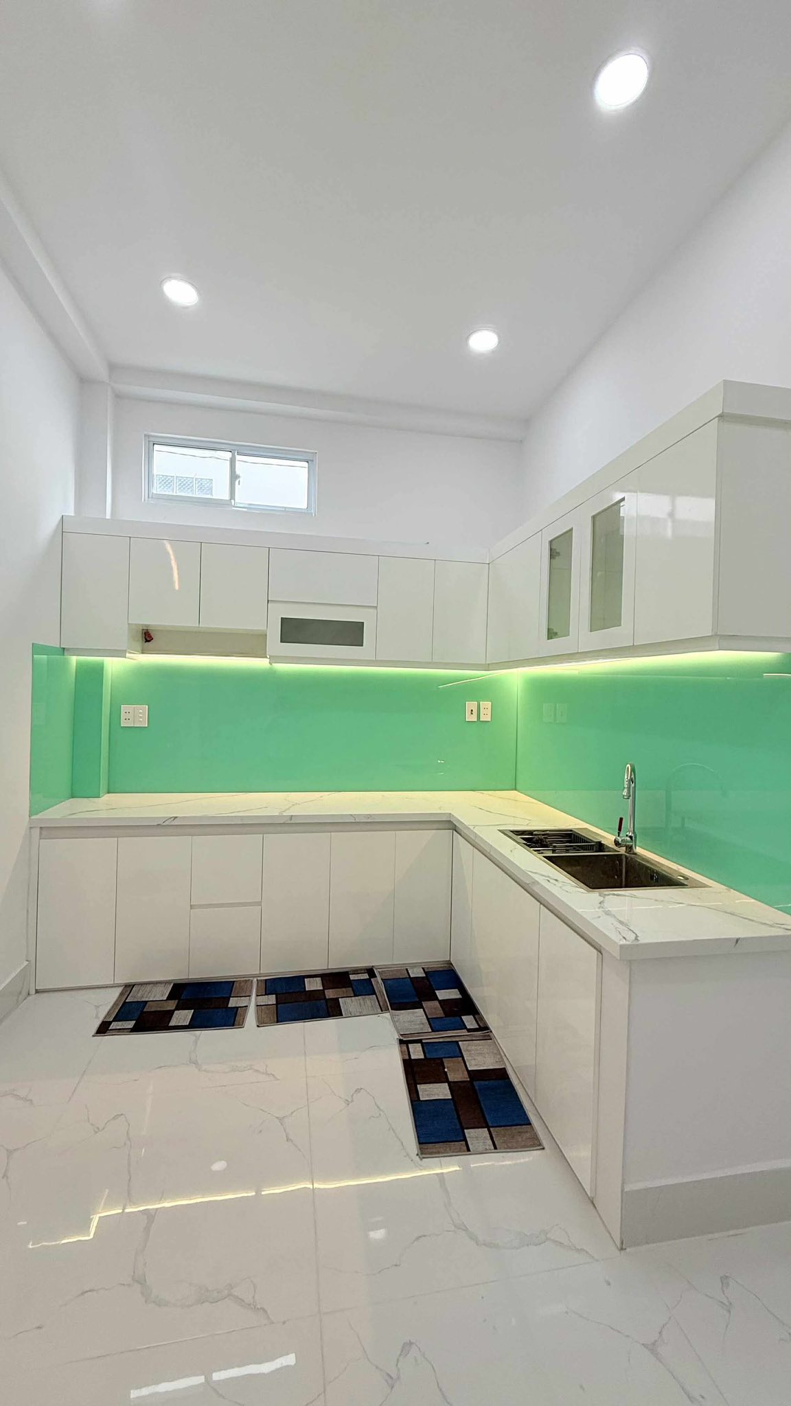 NHÀ 4 TẦNG BTCT MỚI ĐẸP KẾ TRƯỜNG VÕ TƯỜNG TOẢN, GẦN METRO QUẬN 12. 2