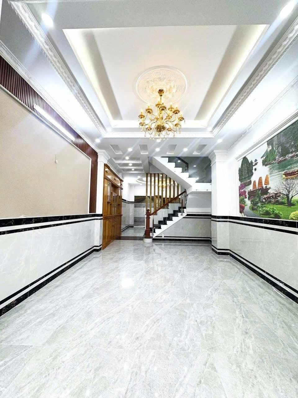 NHÀ 4 TẦNG BTCT MÁI THÁI 75M², GẦN CHỢ THIẾC. HẺM XE HƠI LÊ VĂN KHƯƠNG Q.12. 2