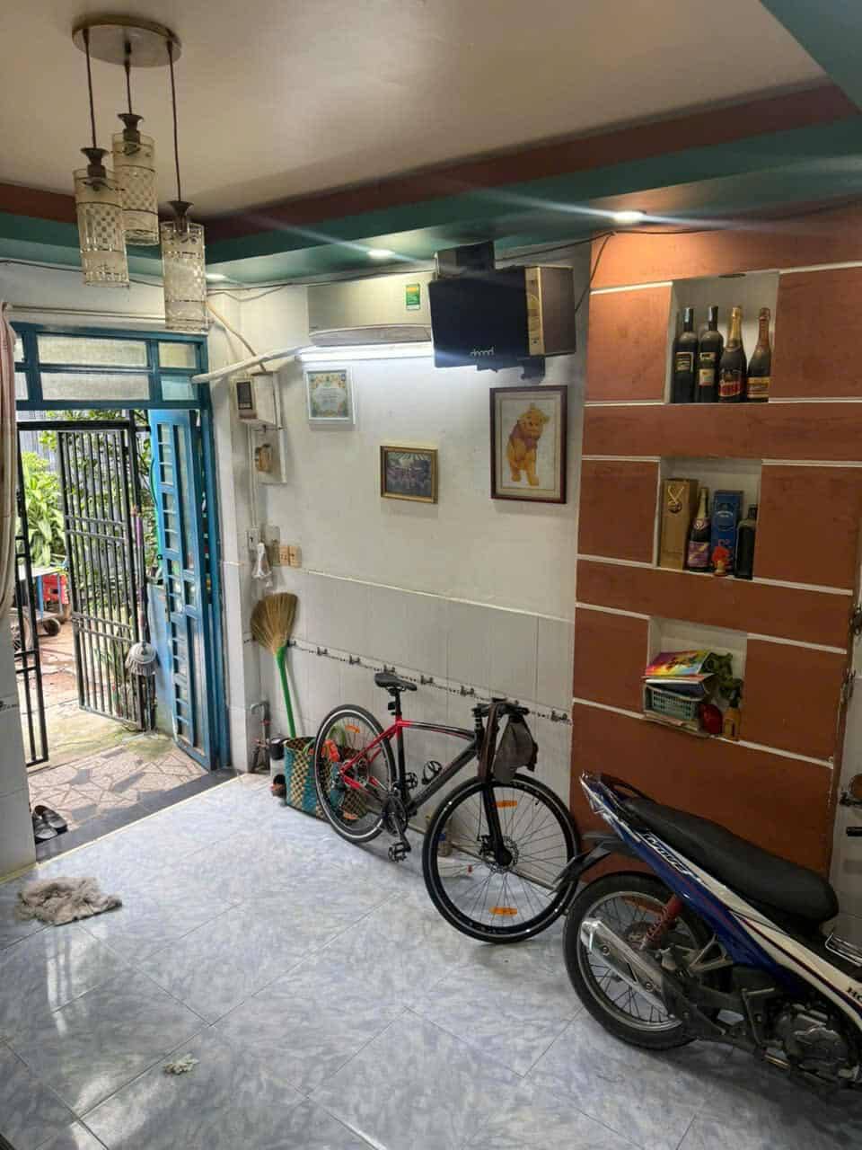 NHÀ 2 TẦNG ĐÚC 35M2 (4X9), SÁT CHỢ GÒ XOÀI. HXH 5M THÔNG, BÌNH HƯNG HÒA A, BÌNH TÂN. 2