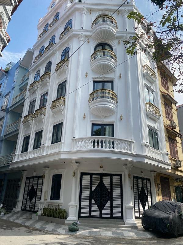 Phạm Tuấn Tài, lô góc vỉa hè kinh doanh, ô tô dừng đỗ, 70m, 32 Tỷ 2