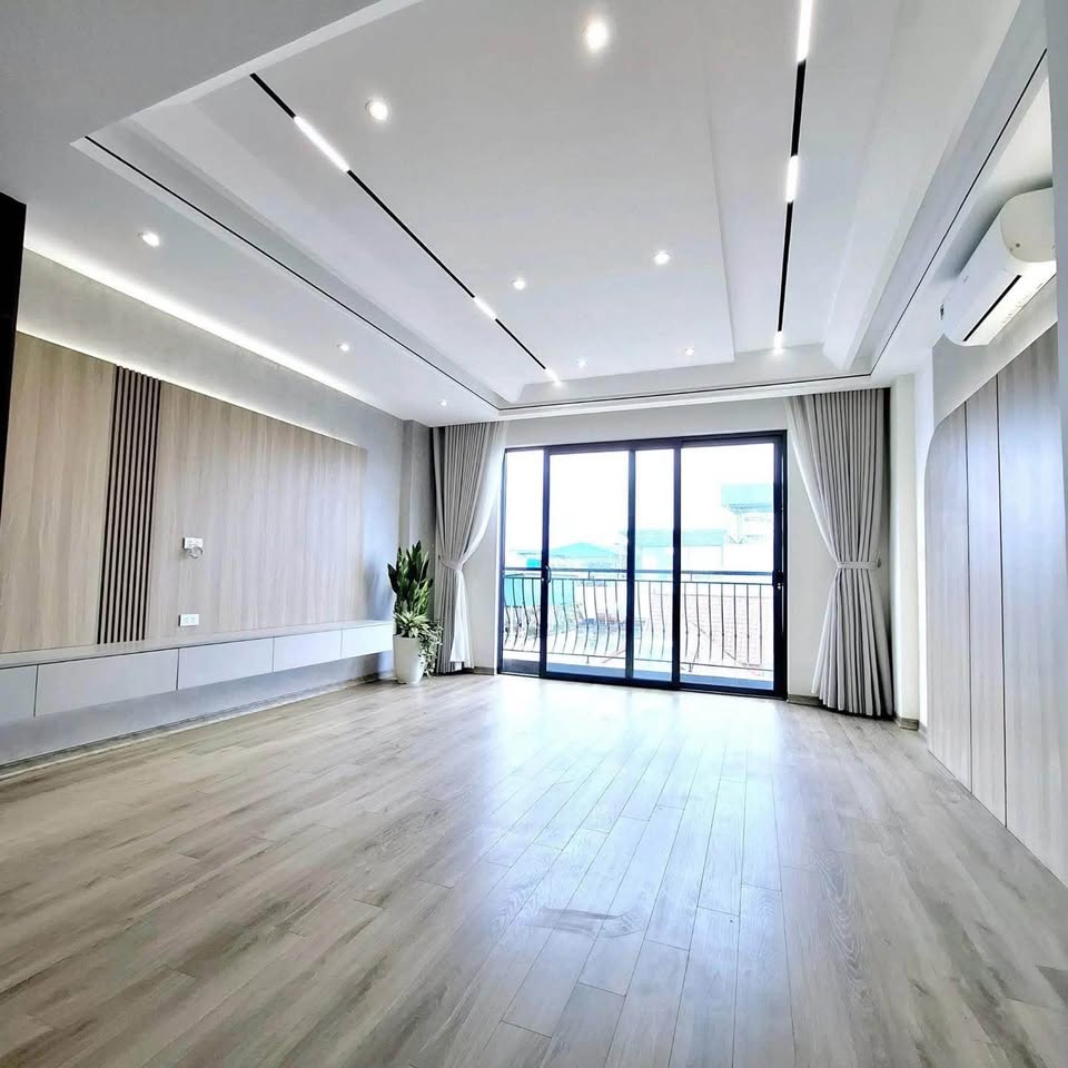 Phân lô Trung Yên, ô tô tránh hoạt động, 100m, mt 5m, 28 Tỷ 5