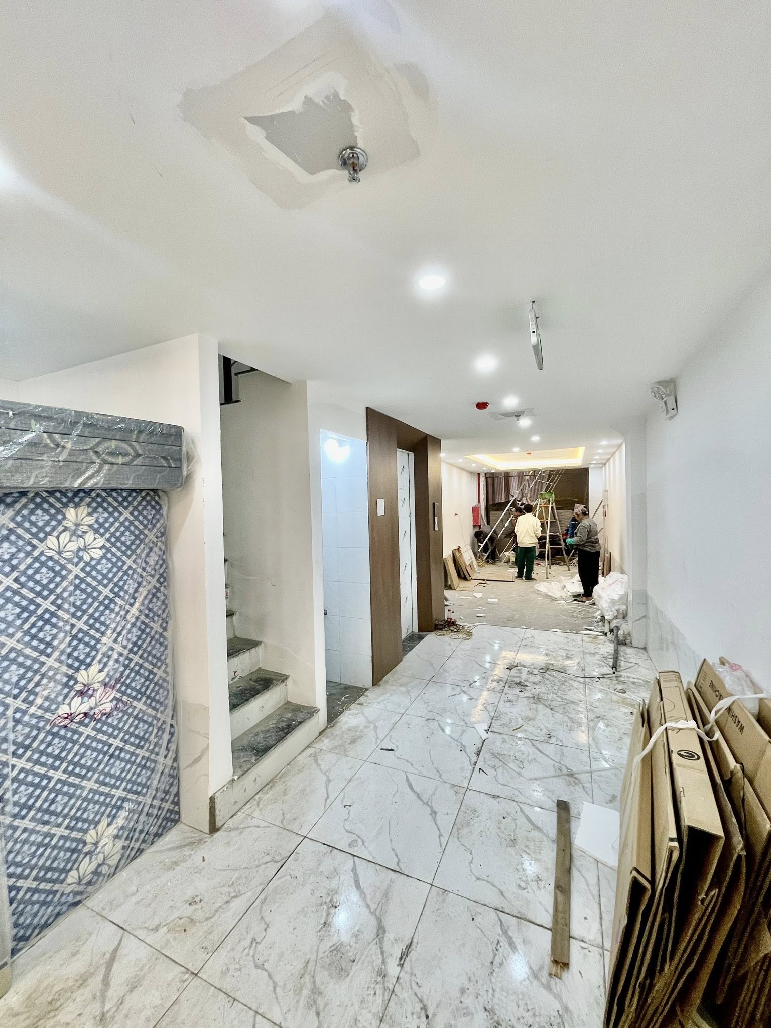 Apartment Studio Hồ Ngọc Khánh 10M  ÔTÔ Tránh Dòng Tiền 120Tr/th 25 Tỷ 2