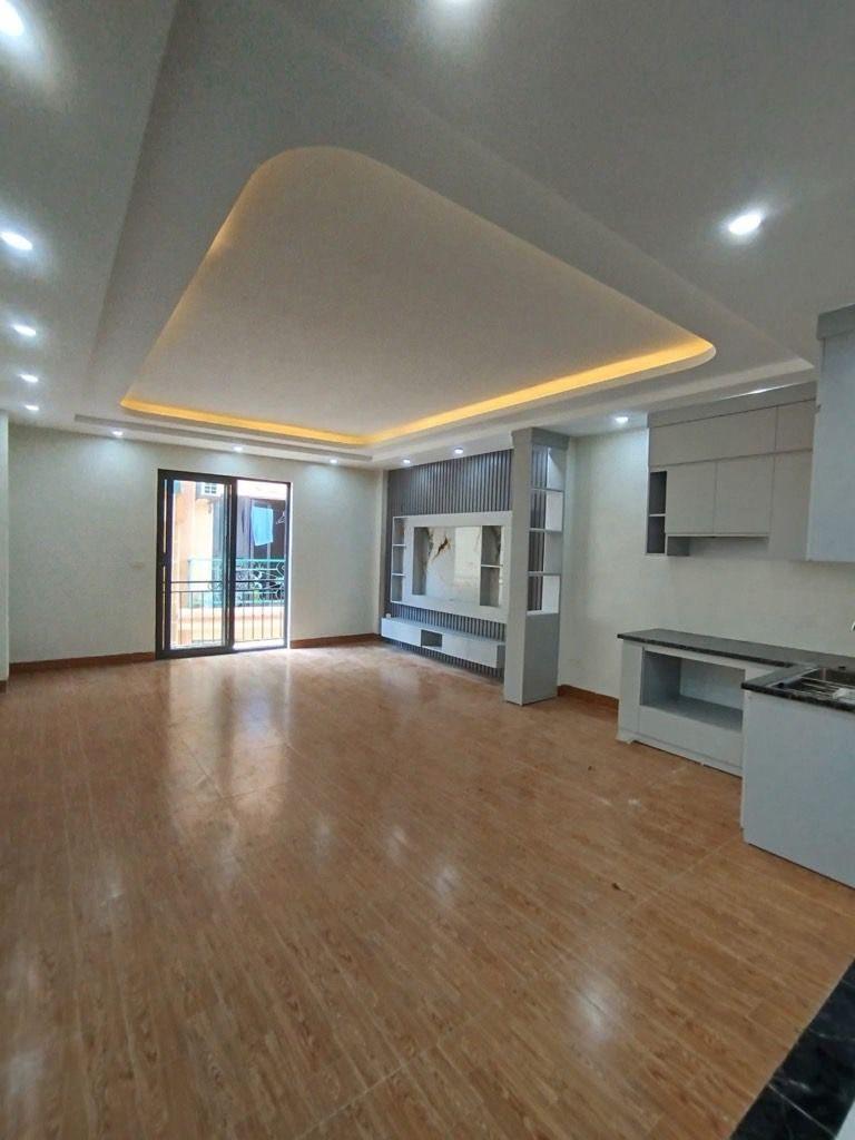 HÀ TRÌ 5 TẦNG THANG MÁY LÔ GÓC 45M2 CHỈ 9 TỶ 4