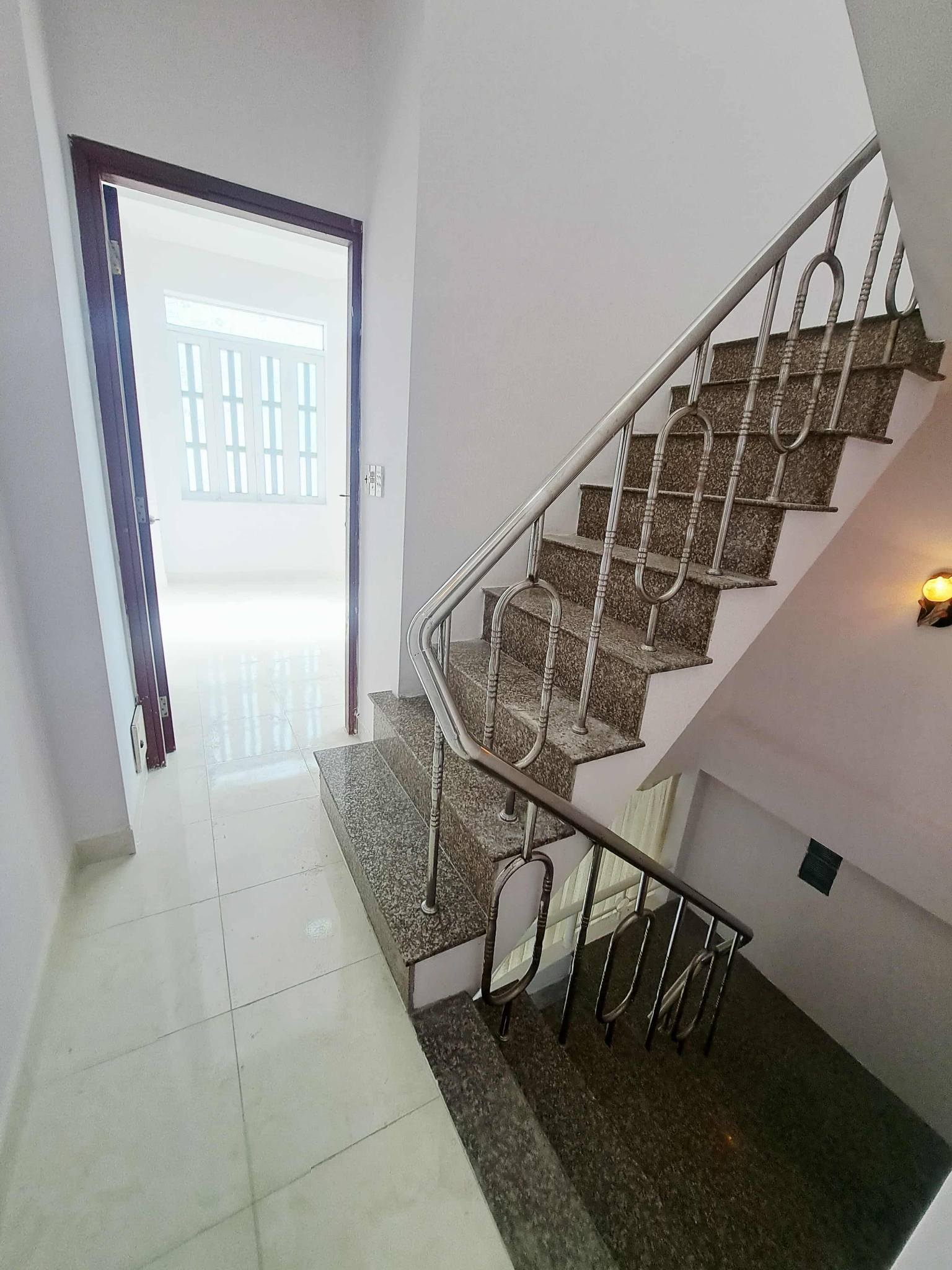 NHÀ 4 TẦNG BTCT GẦN AEON TÂN PHÚ 39M² HXH 6M THÔNG. PHƯỜNG  BHH, BÌNH TÂN. 4