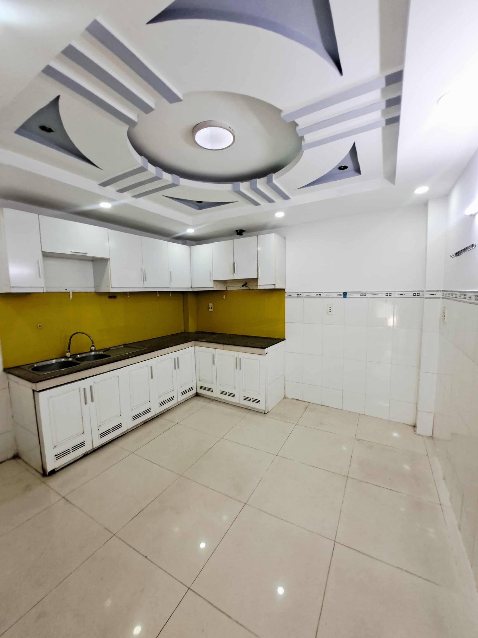 NHÀ 4 TẦNG BTCT GẦN AEON TÂN PHÚ 39M² HXH 6M THÔNG. PHƯỜNG  BHH, BÌNH TÂN. 3