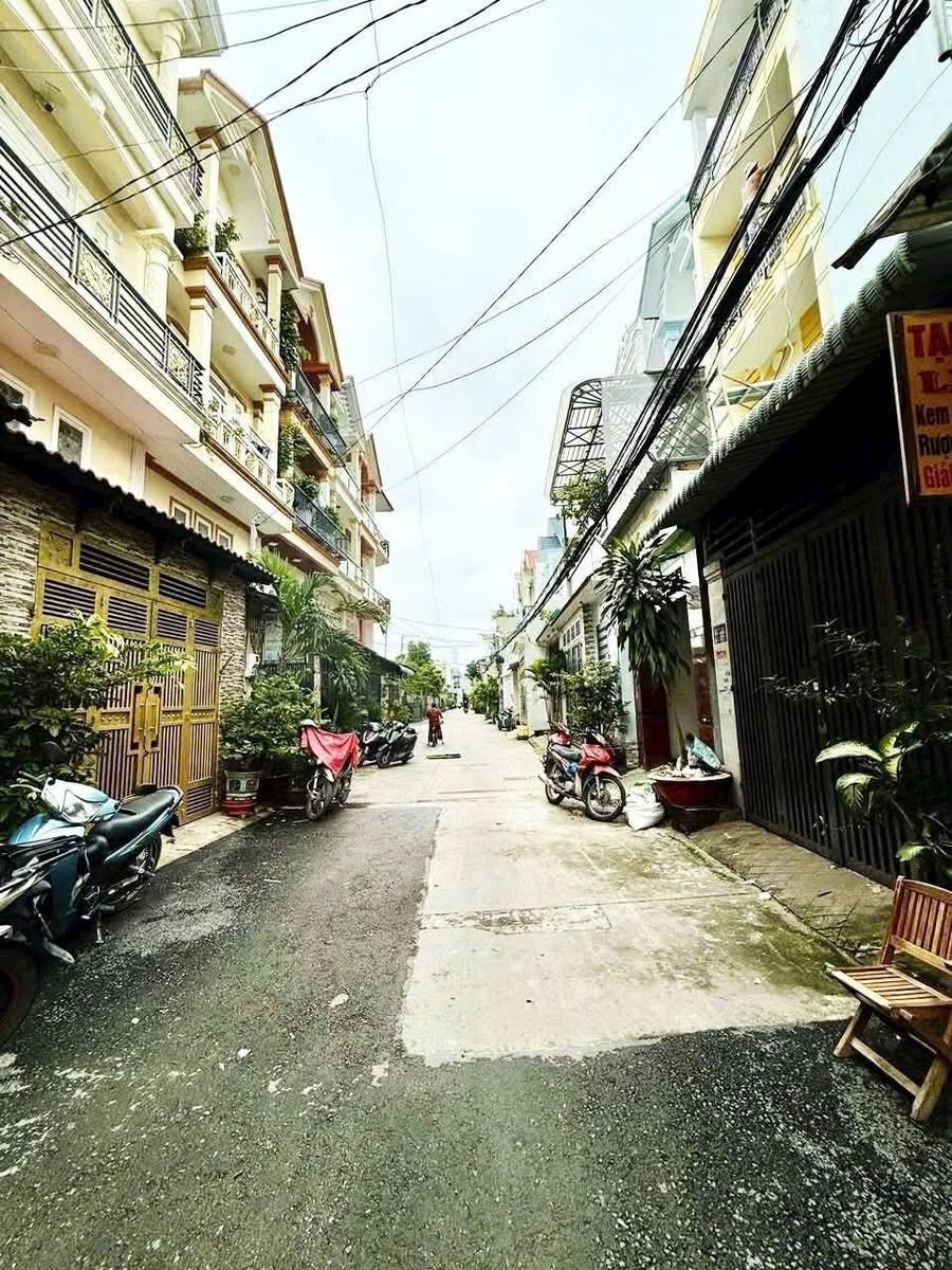 NHÀ 4 TẦNG SANG TRỌNG FULL NỘI THẤT 54M2, HẺM XE HƠI THÔNG TRẦN THỊ NĂM, TÂN CHÁNH HIỆP, QUẬN 12. 5