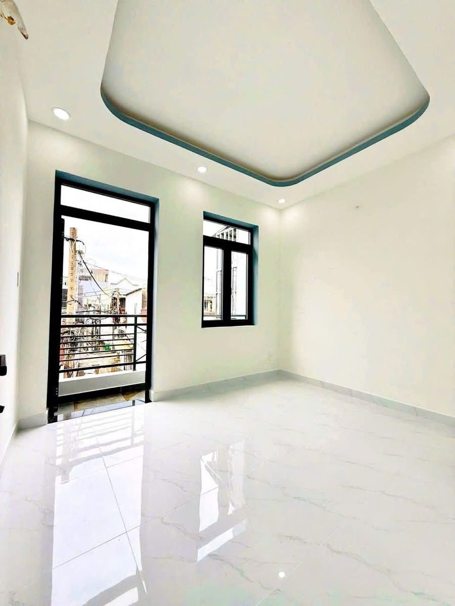 NHÀ 2 TẦNG ĐÚC MỚI TINH 34M2 HẺM XE HƠI GẦN CHỢ THIẾC. LÊ VĂN KHƯƠNG, PHƯỜNG HIỆP THÀNH, QUẬN 12. 4