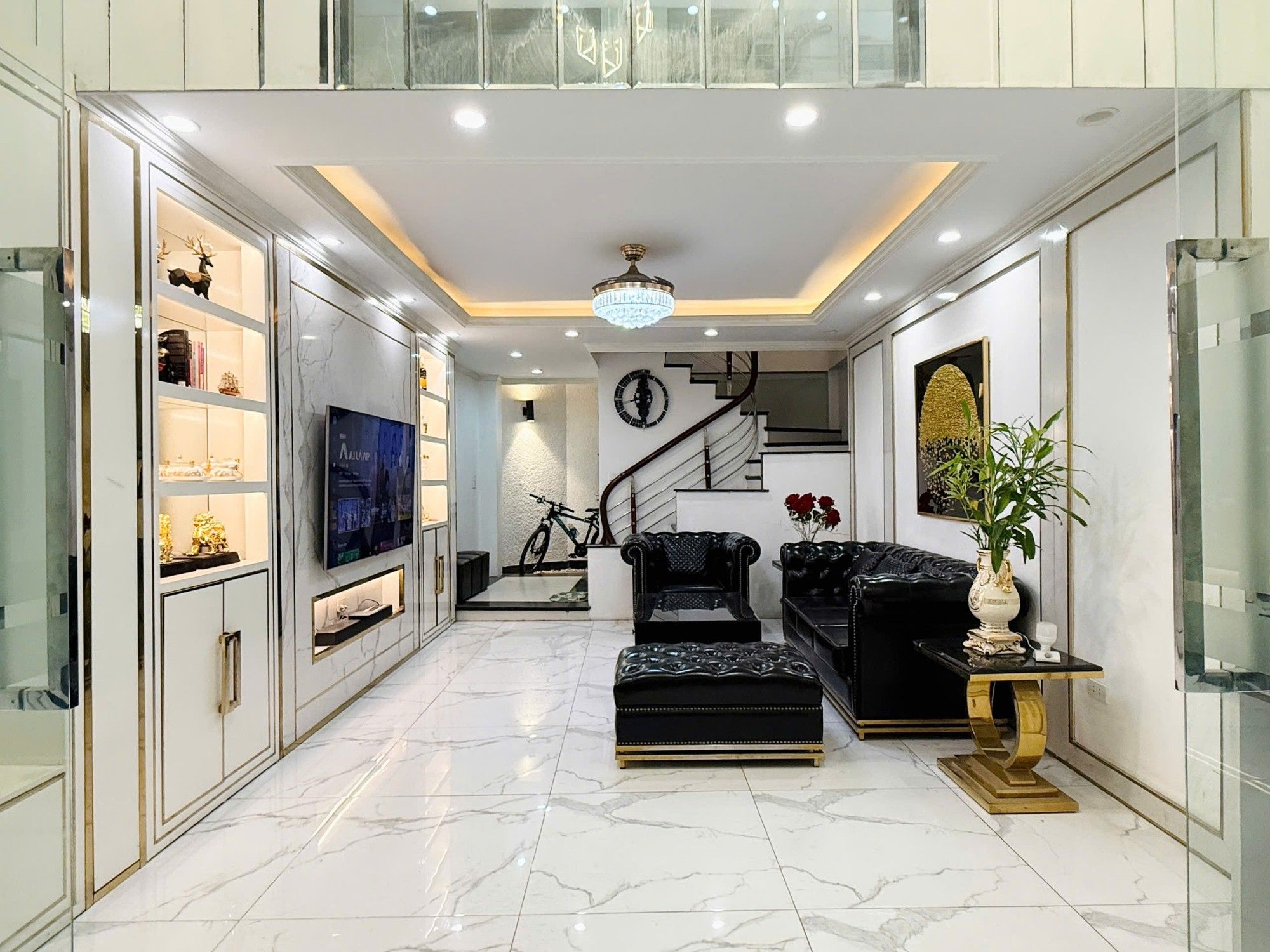 Bán Nhà Giếng Mứt 42/45m2. 6 tầng. mặt tiền 4.1m. giá 13.3 Tỷ Hai Bà Trưng Hà Nội 4