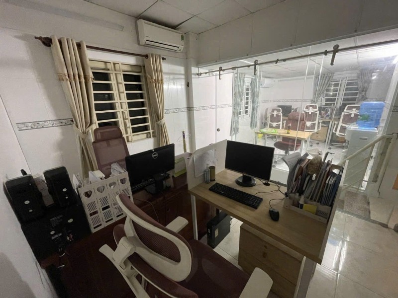 Bán nhà 2 tầng đường 135, Phước Long A, Q.9, TP HCM. DT 85m2, 3PN, SH, 8.9 tỷ. 2